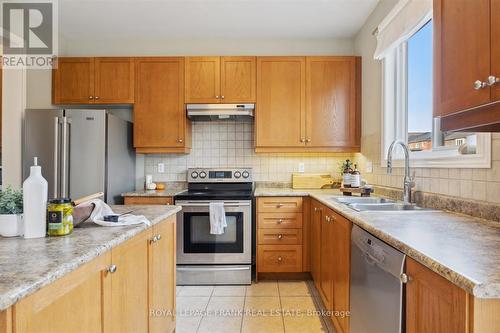 591 Fleetwood Drive, Oshawa (Eastdale), ON - Indoor Photo Showing Kitchen With Double Sink