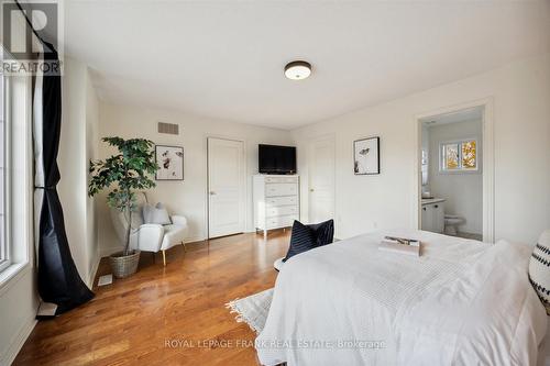 591 Fleetwood Drive, Oshawa (Eastdale), ON - Indoor Photo Showing Bedroom