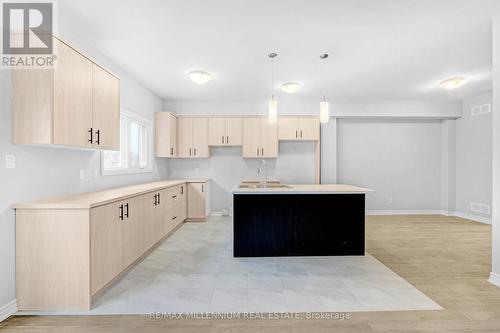 355 Gordon Avenue, Fort Erie, ON - Indoor Photo Showing Kitchen