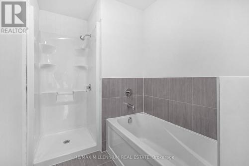 355 Gordon Avenue, Fort Erie, ON - Indoor Photo Showing Bathroom