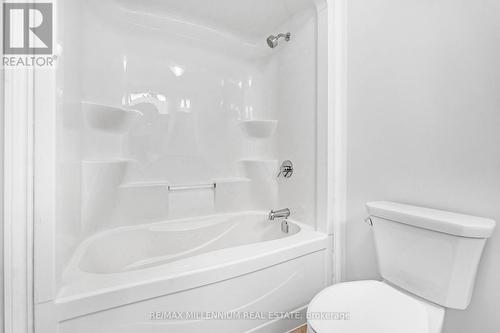 355 Gordon Avenue, Fort Erie, ON - Indoor Photo Showing Bathroom