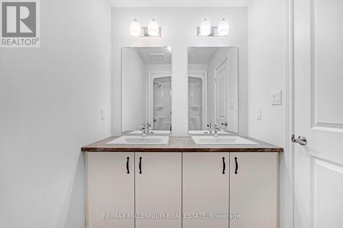 355 Gordon Avenue, Fort Erie, ON - Indoor Photo Showing Bathroom