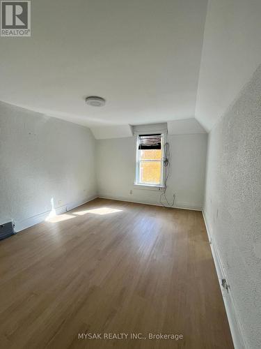 14-18 Brubacher Street, Kitchener, ON - Indoor Photo Showing Other Room