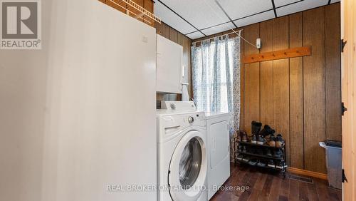 262 Oakland Road, Brant, ON - Indoor Photo Showing Laundry Room