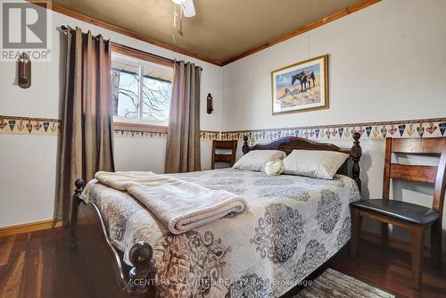 1976 Fish Lake Road, Prince Edward County (Sophiasburgh), ON - Indoor Photo Showing Bedroom