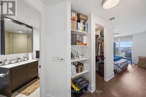 312 - 1 Edgewater Drive, Toronto, ON - Indoor Photo Showing Bathroom