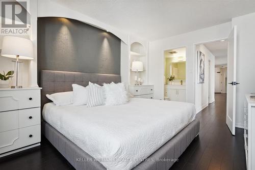 Ph2 - 75 Graydon Hall Drive, Toronto, ON - Indoor Photo Showing Bedroom