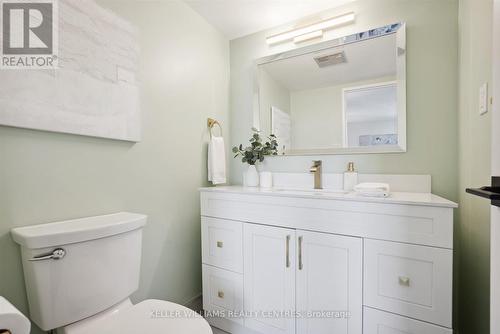 Ph2 - 75 Graydon Hall Drive, Toronto, ON - Indoor Photo Showing Bathroom