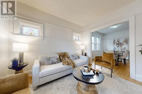 156 Westlake Avenue, Toronto, ON - Indoor Photo Showing Living Room