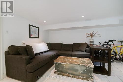 Lower - 1900 Gerrard Street E, Toronto, ON - Indoor Photo Showing Living Room