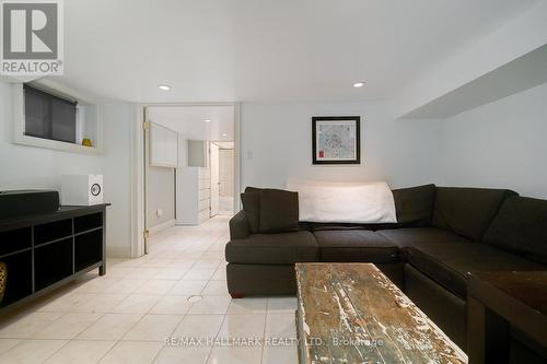 Lower - 1900 Gerrard Street E, Toronto, ON - Indoor Photo Showing Living Room