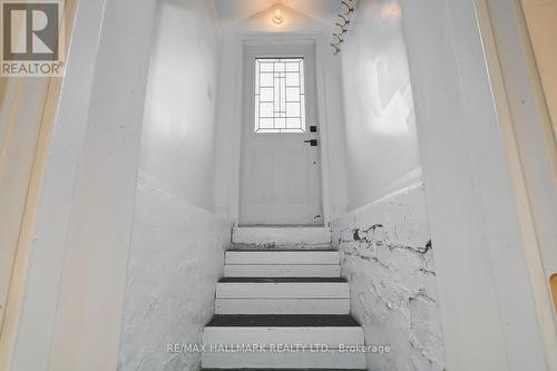 Lower - 1900 Gerrard Street E, Toronto, ON - Indoor Photo Showing Other Room