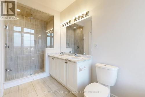 395 Tennant Circle, Vaughan, ON - Indoor Photo Showing Bathroom