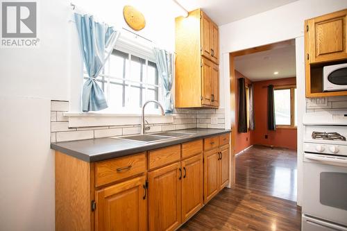 341 Morin St, Sault Ste. Marie, ON - Indoor Photo Showing Kitchen With Double Sink