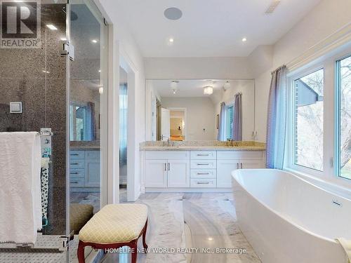 41 Glentworth Road, Toronto, ON - Indoor Photo Showing Bathroom