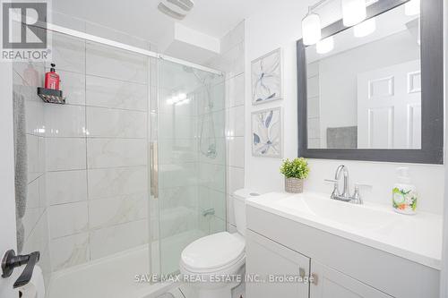 55 Crosswood Lane, Brampton, ON - Indoor Photo Showing Bathroom