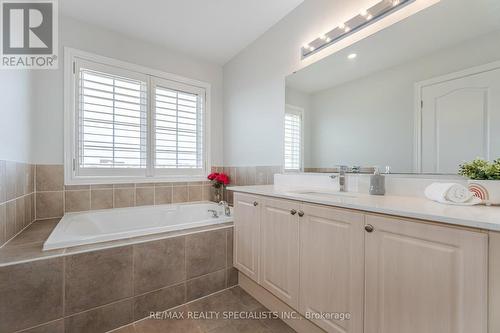 132 Tomabrook Crescent, Brampton, ON - Indoor Photo Showing Bathroom