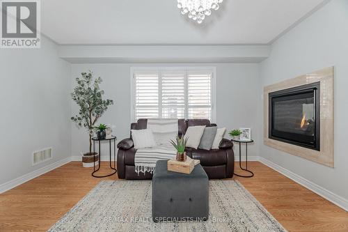 132 Tomabrook Crescent, Brampton, ON - Indoor