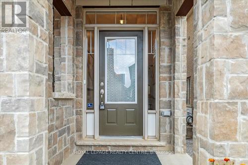 3946 Leonardo Street, Burlington, ON - Indoor Photo Showing Bathroom