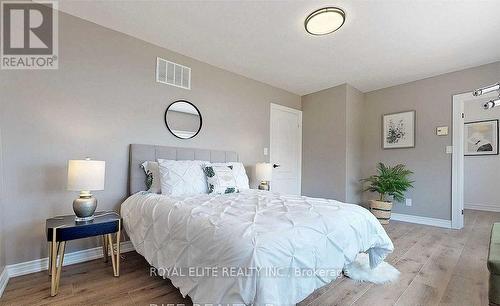 41 Connor Drive, Whitchurch-Stouffville, ON - Indoor Photo Showing Bedroom