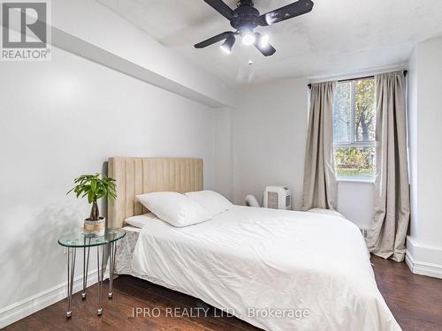 108 - 541 Blackthorn Avenue, Toronto, ON - Indoor Photo Showing Bedroom