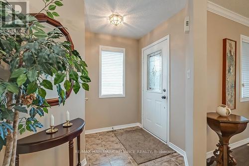 2303 Kingfisher Court, Oakville, ON - Indoor Photo Showing Other Room