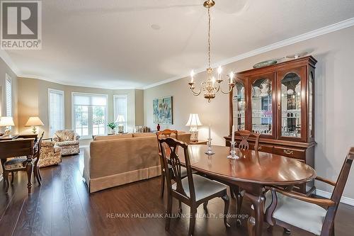 2303 Kingfisher Court, Oakville, ON - Indoor Photo Showing Dining Room