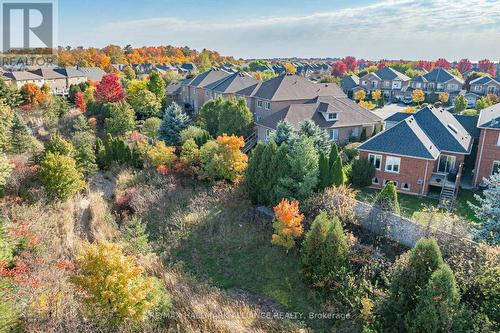 2303 Kingfisher Court, Oakville, ON - Outdoor With View