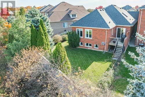 2303 Kingfisher Court, Oakville, ON - Outdoor