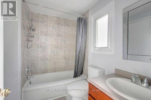 27 - 265 Williamsburg Road, Kitchener, ON - Indoor Photo Showing Bathroom