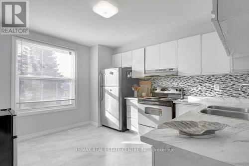 27 - 265 Williamsburg Road, Kitchener, ON - Indoor Photo Showing Kitchen With Double Sink