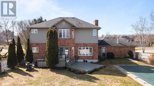 8670 Crayton Court, North Perth, ON - Outdoor