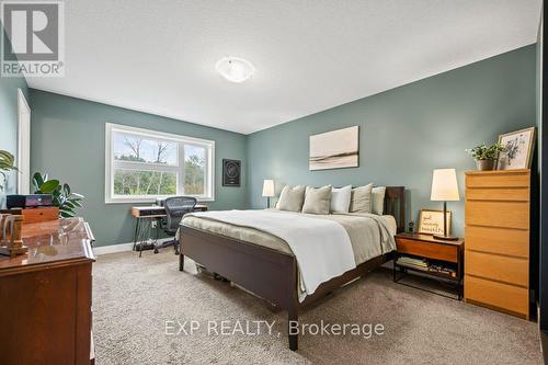 97 - 60 Arkell Road, Guelph, ON - Indoor Photo Showing Bedroom