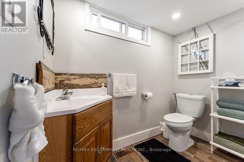 4105 Tufford Road, Lincoln, ON - Indoor Photo Showing Bathroom