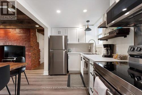 4105 Tufford Road, Lincoln, ON - Indoor Photo Showing Kitchen