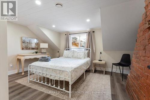 4105 Tufford Road, Lincoln, ON - Indoor Photo Showing Bedroom