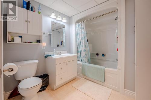 41 Wisemans Lane, Conception Bay South, NL - Indoor Photo Showing Bathroom