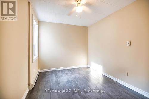 2 - 540 Mary Street E, Whitby (Downtown Whitby), ON - Indoor Photo Showing Other Room