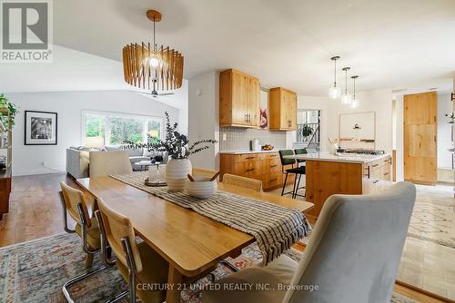 647C Ravenshoe Road, Uxbridge, ON - Indoor Photo Showing Dining Room