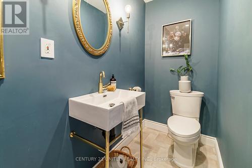 647C Ravenshoe Road, Uxbridge, ON - Indoor Photo Showing Bathroom