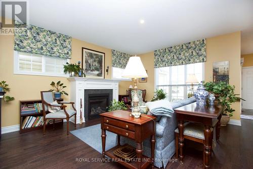 934 Ernest Allen Boulevard, Cobourg, ON - Indoor Photo Showing Living Room With Fireplace