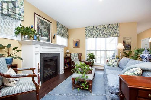 934 Ernest Allen Boulevard, Cobourg, ON - Indoor Photo Showing Living Room With Fireplace