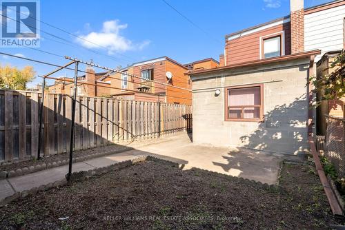 544 Manning Avenue, Toronto, ON - Outdoor