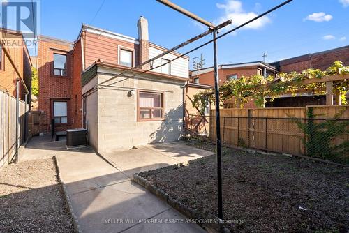 544 Manning Avenue, Toronto, ON - Outdoor