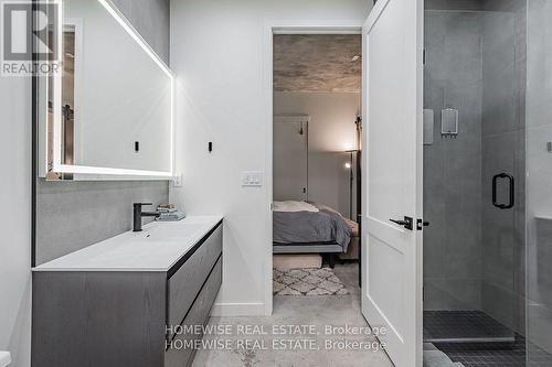 308 - 19 Brant Street, Toronto, ON - Indoor Photo Showing Bathroom