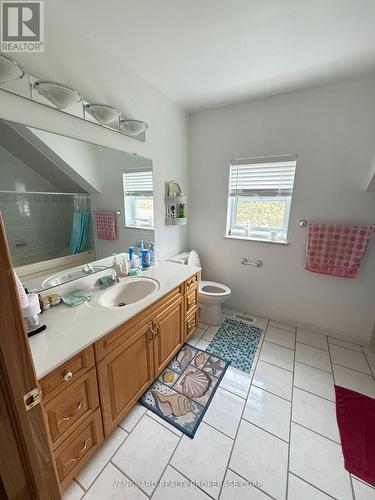 3509 Line 5, Bradford West Gwillimbury, ON - Indoor Photo Showing Bathroom