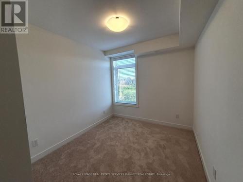 325 - 3078 Sixth Line, Oakville, ON - Indoor Photo Showing Other Room