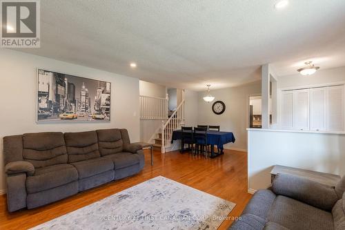 34 Blue Ridge Crescent, London, ON - Indoor Photo Showing Living Room