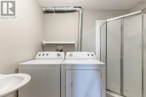 199 Nadia Drive, Dartmouth, NS - Indoor Photo Showing Laundry Room