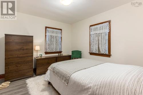 238 Nichols Avenue, Kentville, NS - Indoor Photo Showing Bedroom